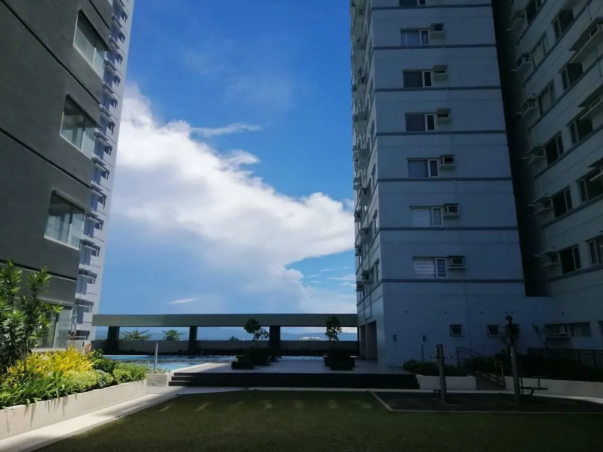Cozy Studio Unit At Davao City Downtown Area Apartment Philippines